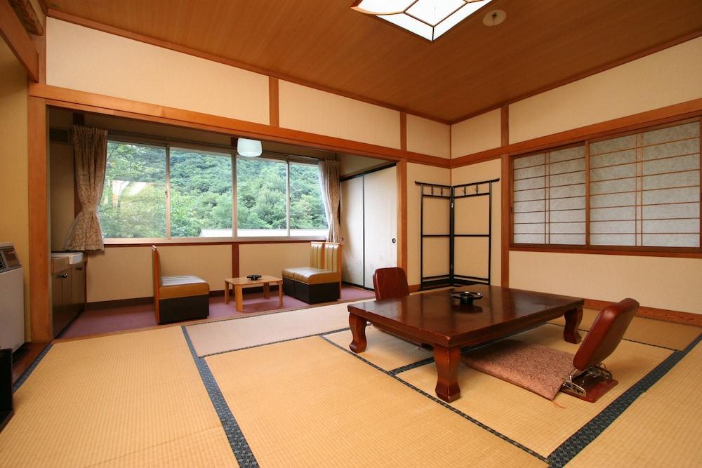 Shosenkaku Hotel Nagano Exterior photo